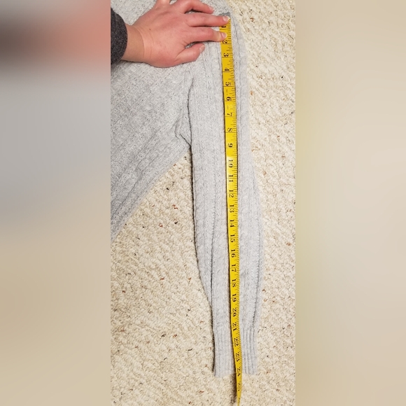 Cozy grey classic vintage J. Crew cable knit sweater large L - Picture 6 of 6